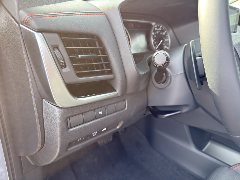 2026 Nissan Rogue 2026.5 AWD Rock Creek