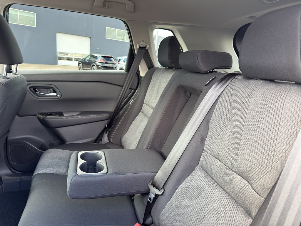 2026 Nissan Rogue 2026.5 AWD SV