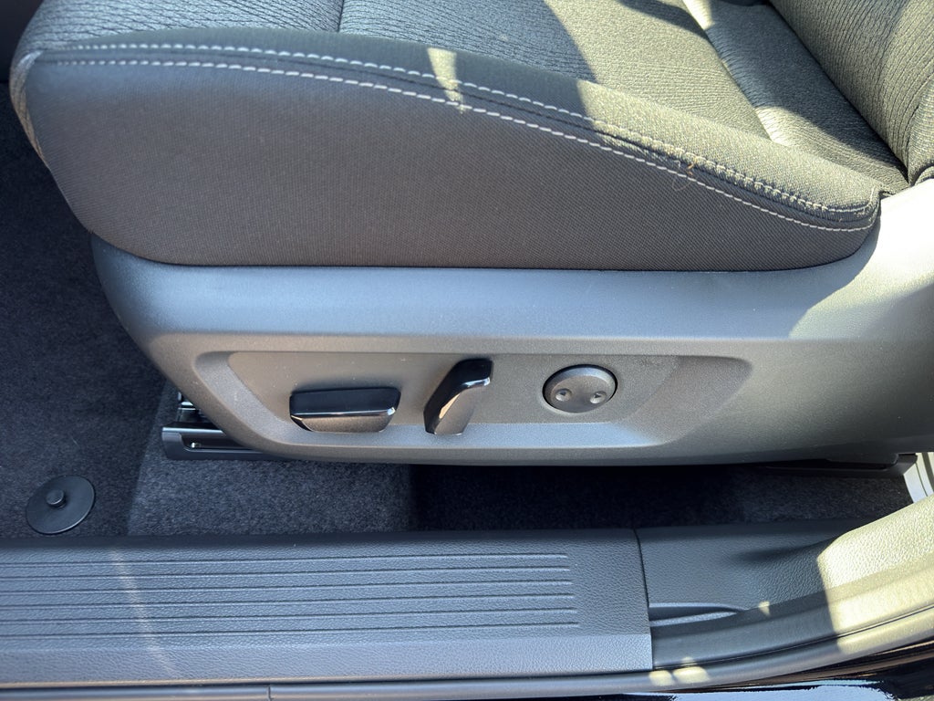 2026 Nissan Rogue 2026.5 AWD SV