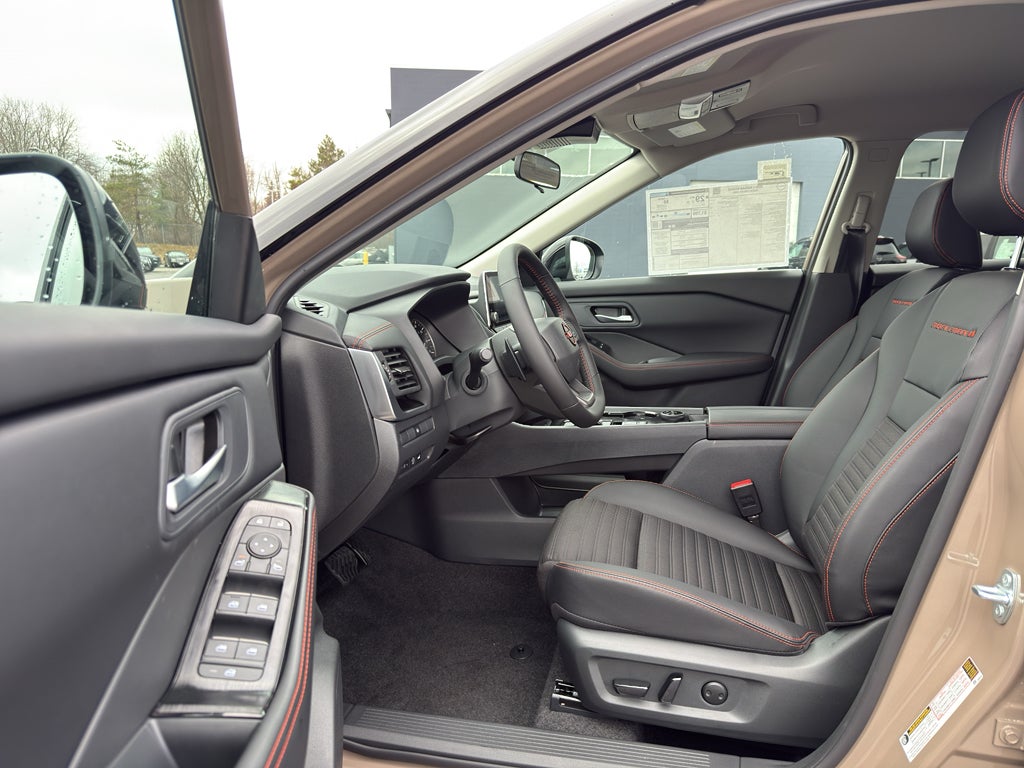 2026 Nissan Rogue 2026.5 AWD Rock Creek