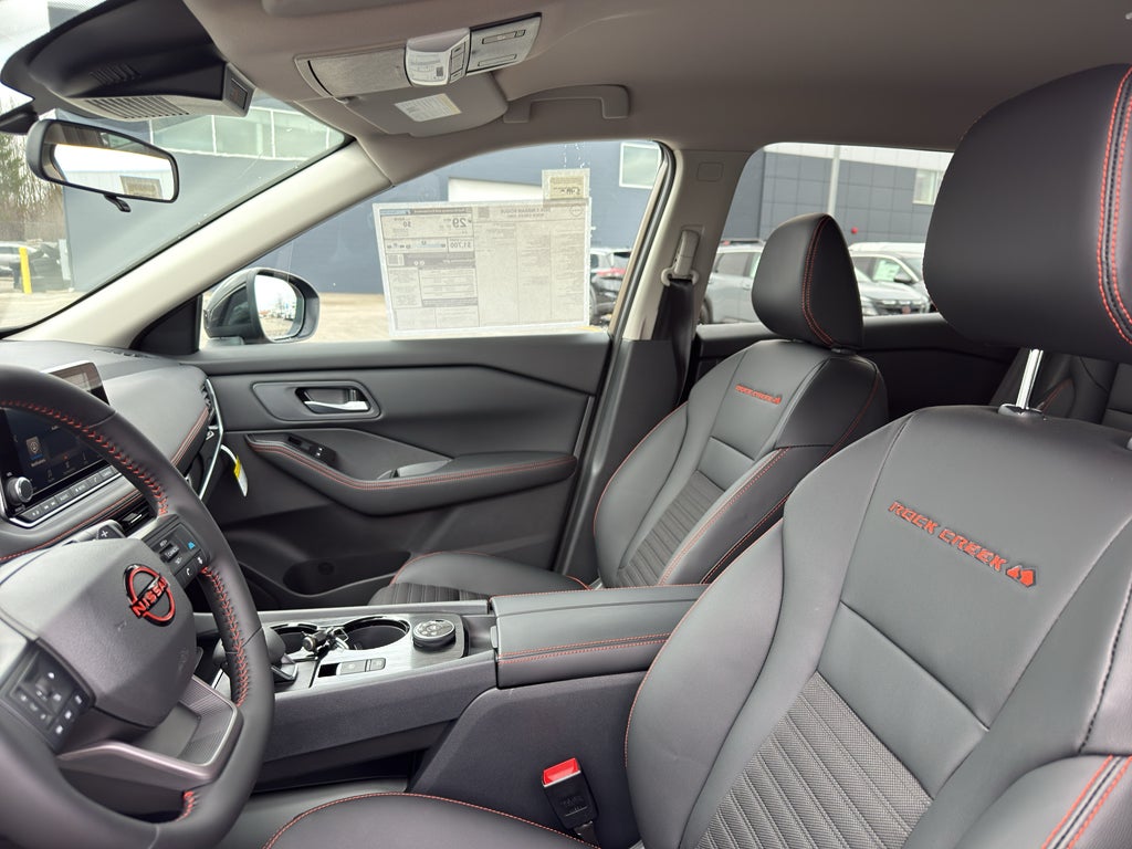 2026 Nissan Rogue 2026.5 AWD Rock Creek