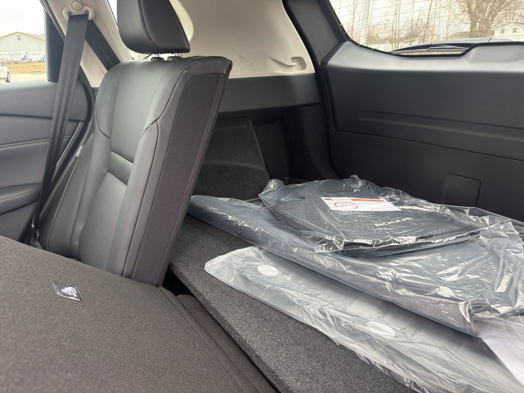 2026 Nissan Rogue 2026.5 AWD Dark Armor