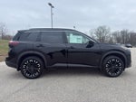 2026 Nissan Rogue 2026.5 AWD Dark Armor