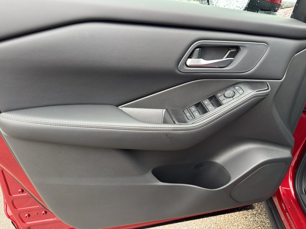 2026 Nissan Rogue 2026.5 AWD SV