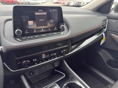 2026 Nissan Rogue 2026.5 AWD Rock Creek