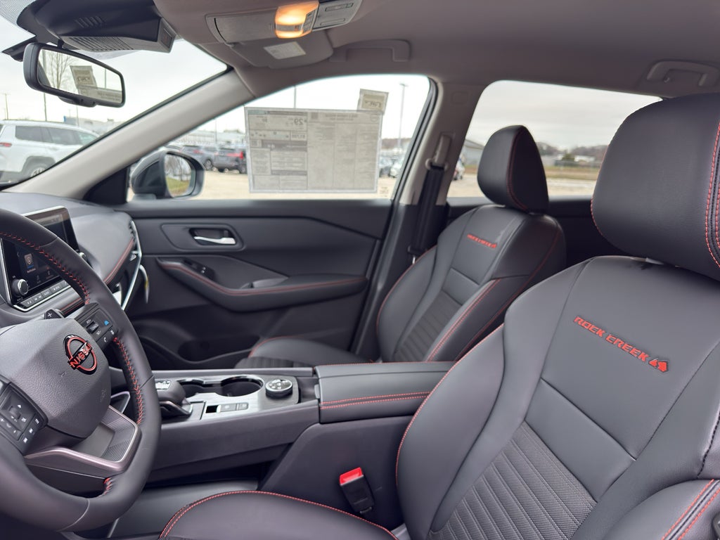 2026 Nissan Rogue 2026.5 AWD Rock Creek