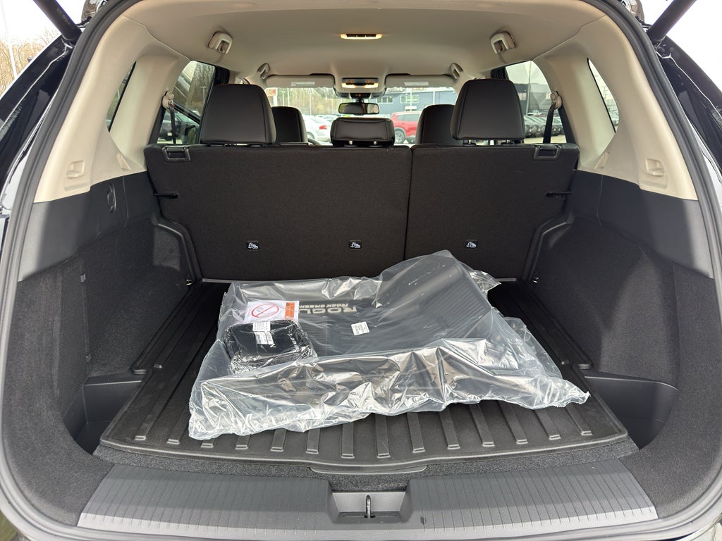 2026 Nissan Rogue 2026.5 AWD Rock Creek