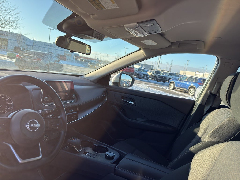 2022 Nissan Rogue AWD SV