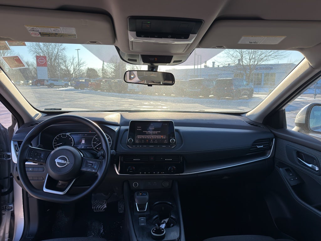 2022 Nissan Rogue AWD SV