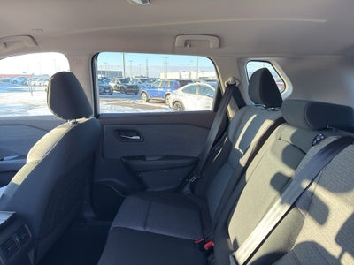 2022 Nissan Rogue AWD SV