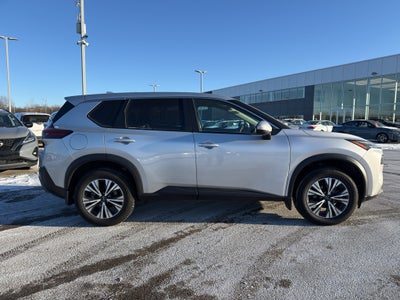 2022 Nissan Rogue AWD SV