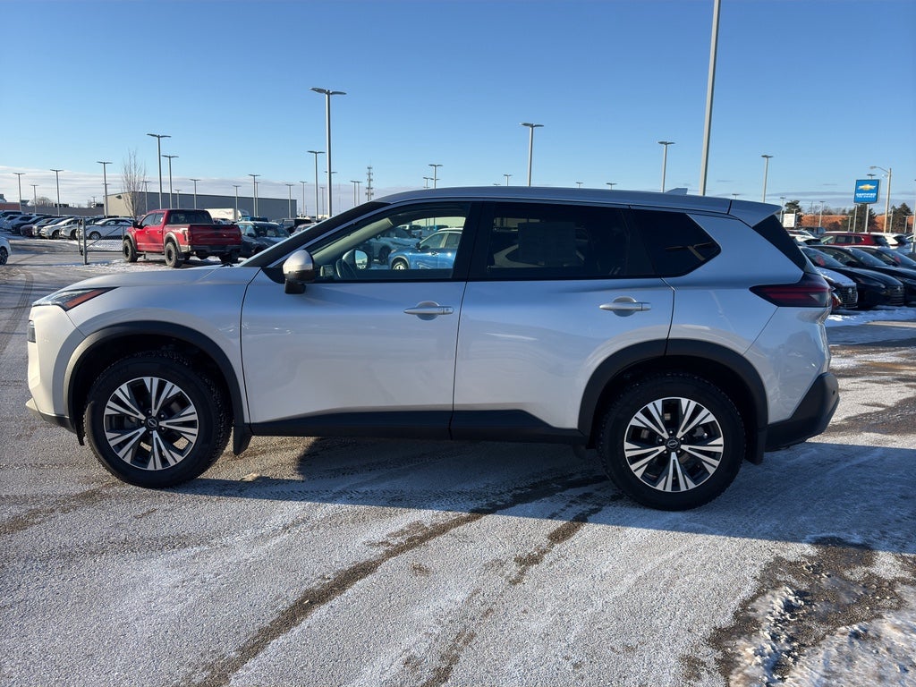 2022 Nissan Rogue AWD SV