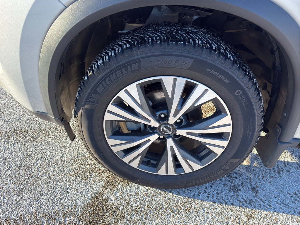 2022 Nissan Rogue AWD SV