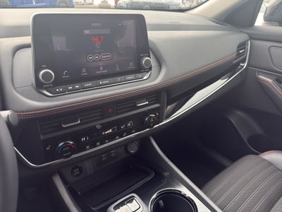 2025 Nissan Rogue AWD Rock Creek