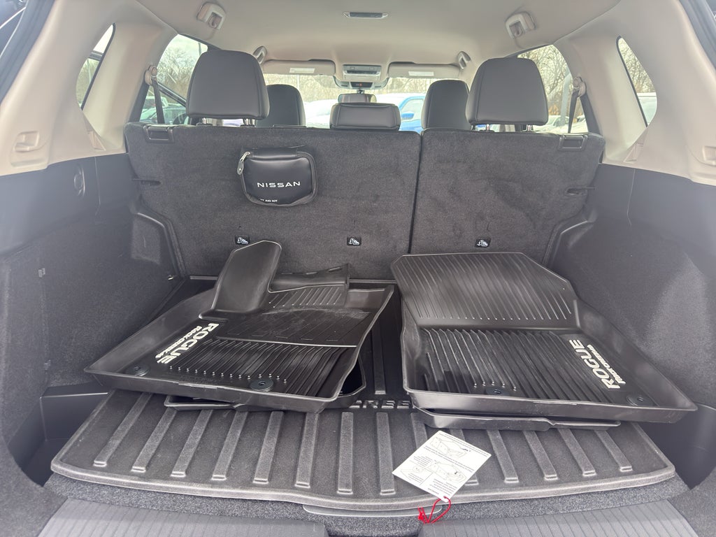 2025 Nissan Rogue AWD Rock Creek