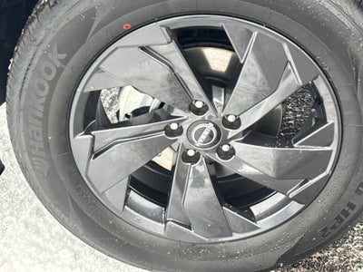 2026 Nissan Rogue 2026.5 AWD SV