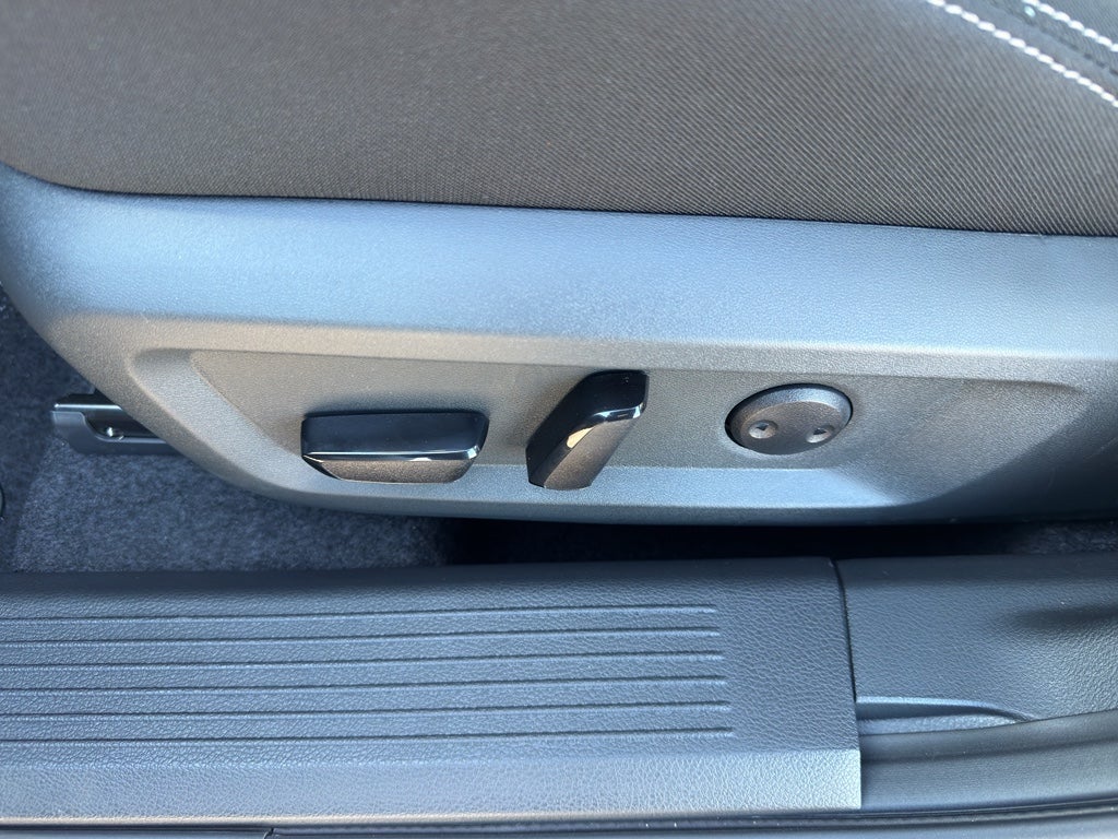 2026 Nissan Rogue 2026.5 AWD SV