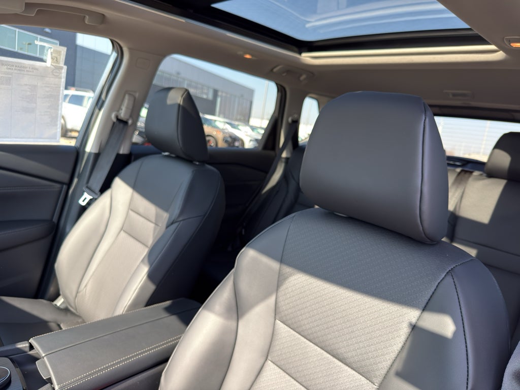 2026 Nissan Rogue 2026.5 AWD Dark Armor