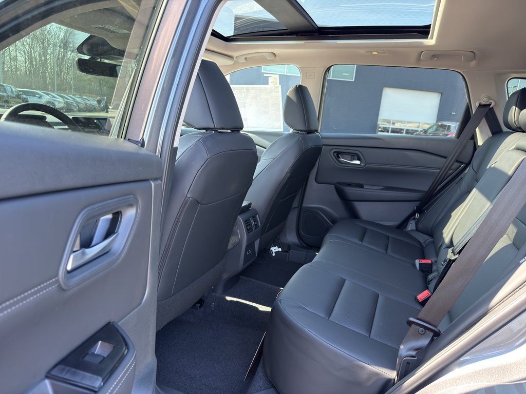 2026 Nissan Rogue 2026.5 AWD Dark Armor