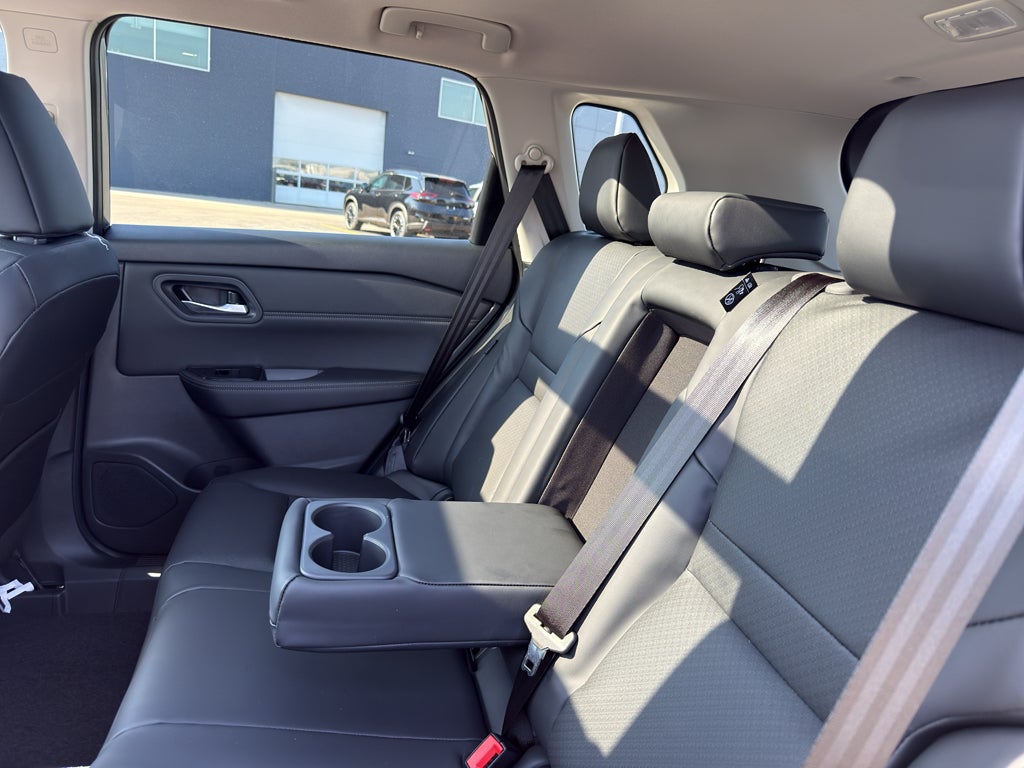 2026 Nissan Rogue 2026.5 AWD Dark Armor