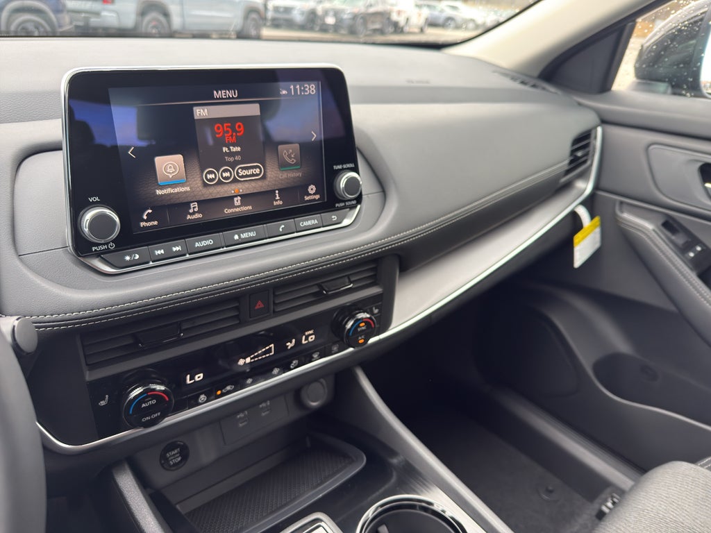 2026 Nissan Rogue 2026.5 AWD SV