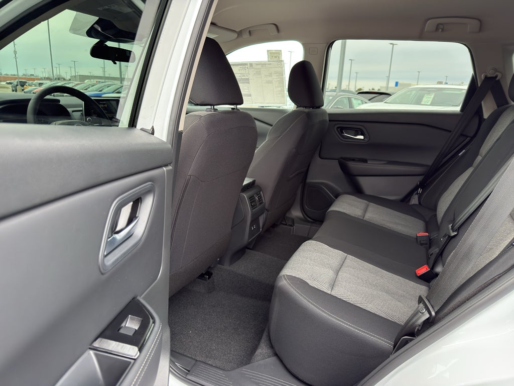 2026 Nissan Rogue 2026.5 AWD SV