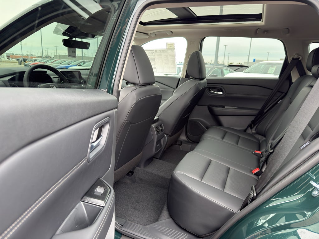 2026 Nissan Rogue 2026.5 AWD Dark Armor