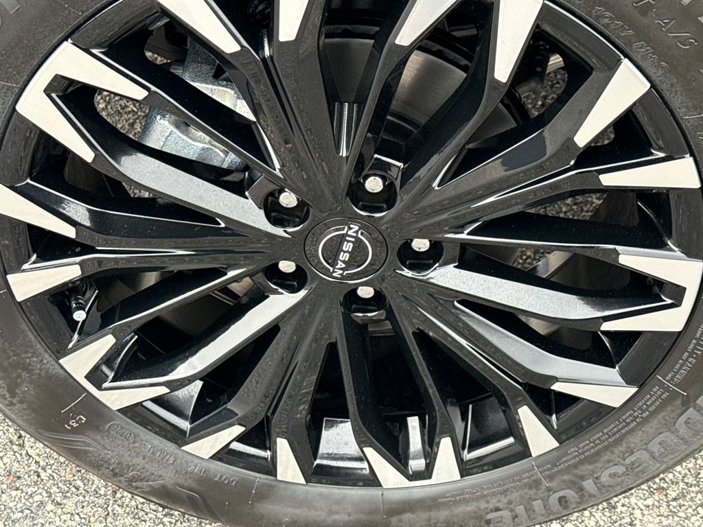 2026 Nissan Rogue 2026.5 AWD Dark Armor