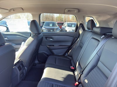 2026 Nissan Rogue 2026.5 AWD Rock Creek