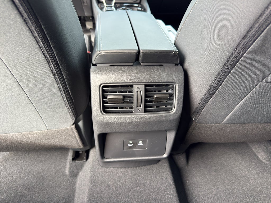 2026 Nissan Rogue 2026.5 AWD SV