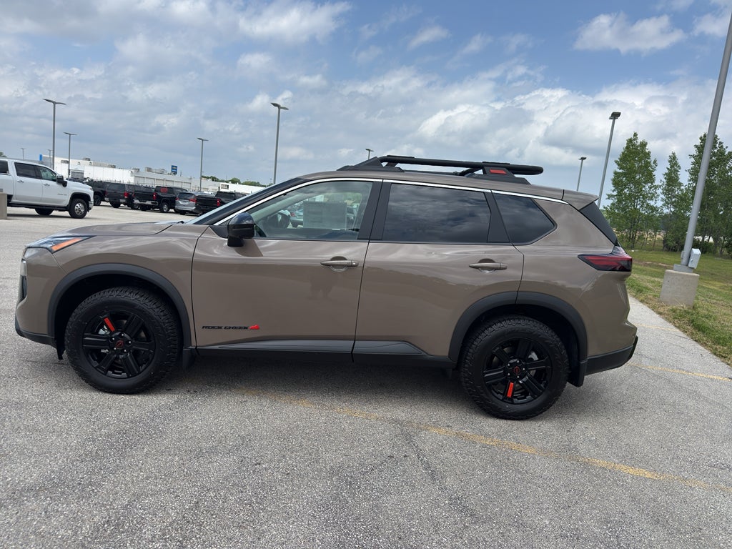2026 Nissan Rogue 2026.5 AWD Rock Creek