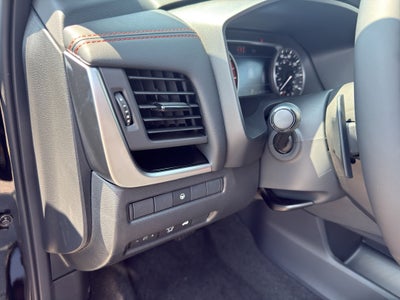2026 Nissan Rogue 2026.5 AWD Rock Creek