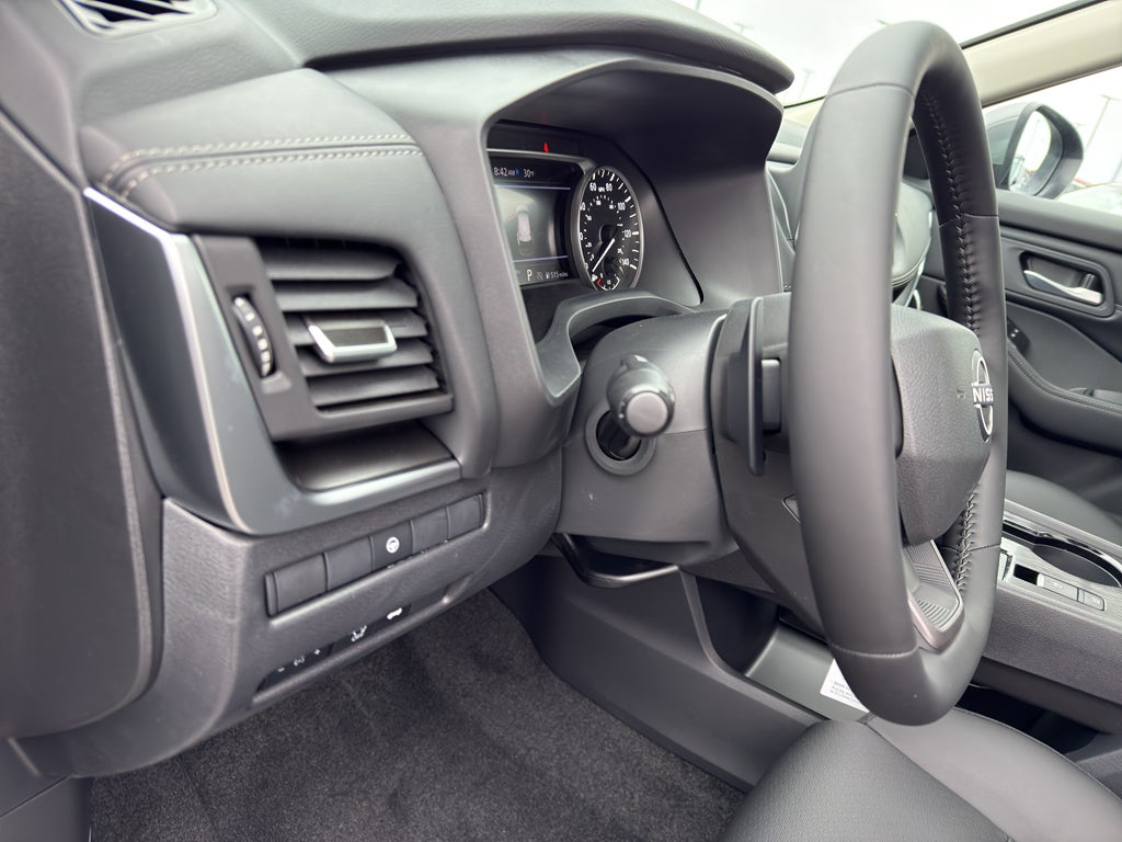 2026 Nissan Rogue AWD SV *Ltd Avail*