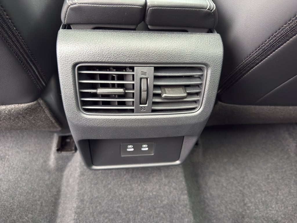 2026 Nissan Rogue AWD SV *Ltd Avail*