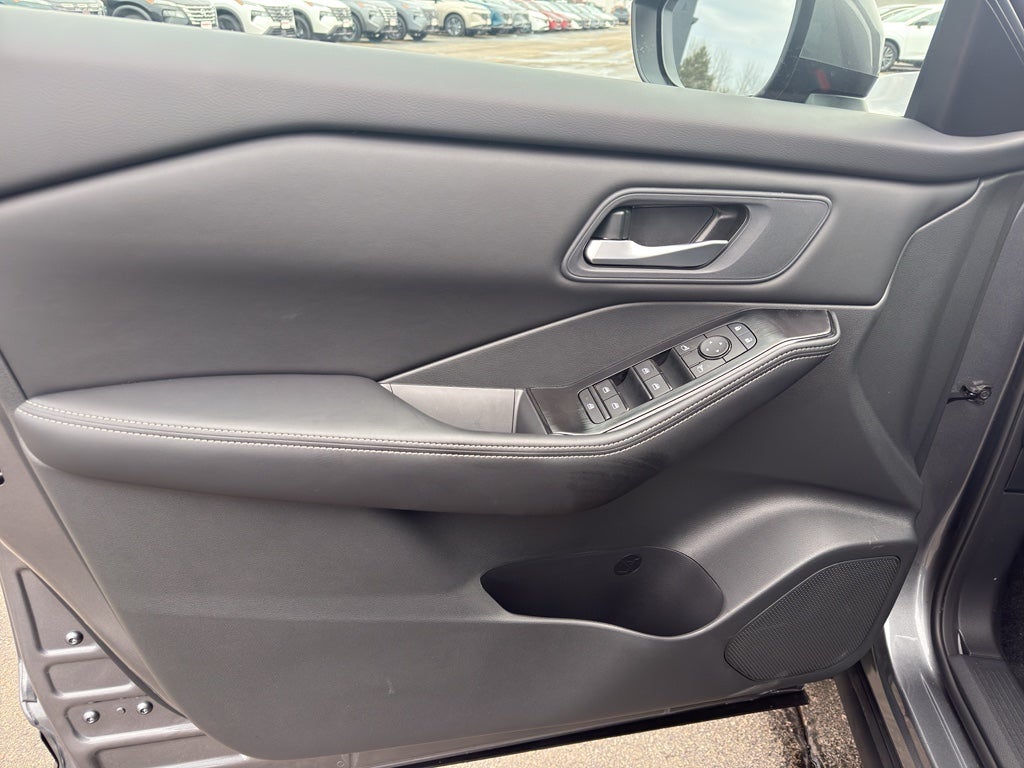 2026 Nissan Rogue 2026.5 AWD SV