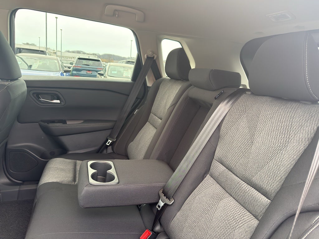 2026 Nissan Rogue 2026.5 AWD SV