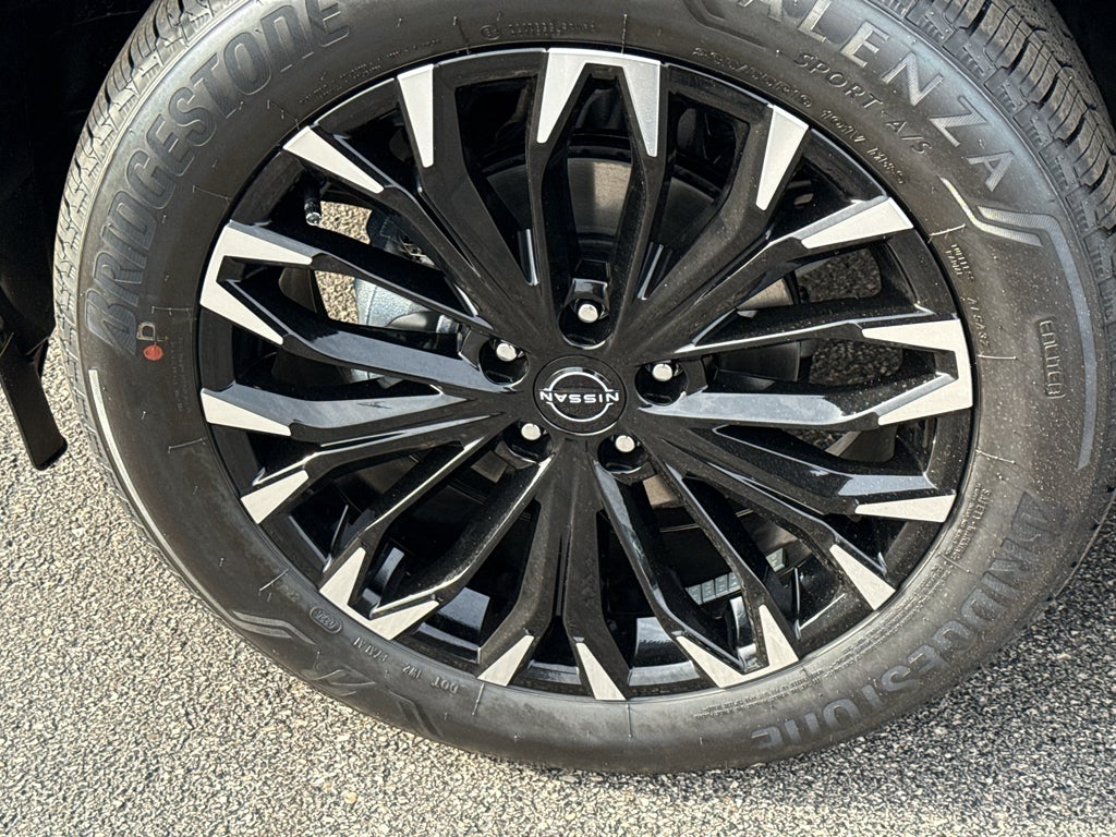 2026 Nissan Rogue 2026.5 AWD Dark Armor