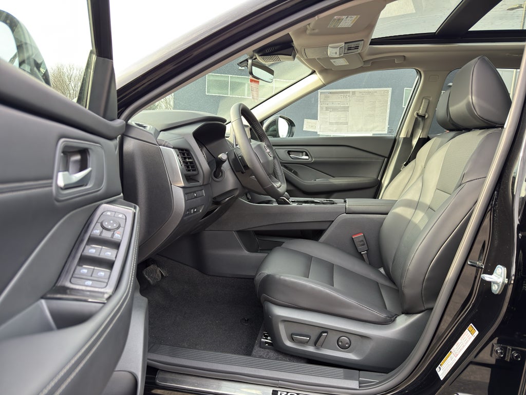 2026 Nissan Rogue 2026.5 AWD Dark Armor