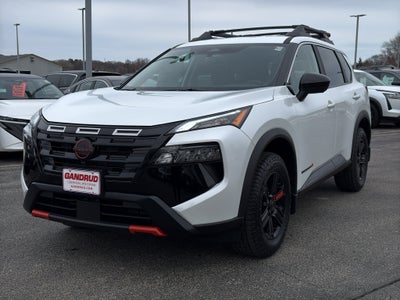 2026 Nissan Rogue 2026.5 AWD Rock Creek