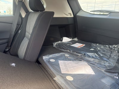 2026 Nissan Rogue 2026.5 AWD SV