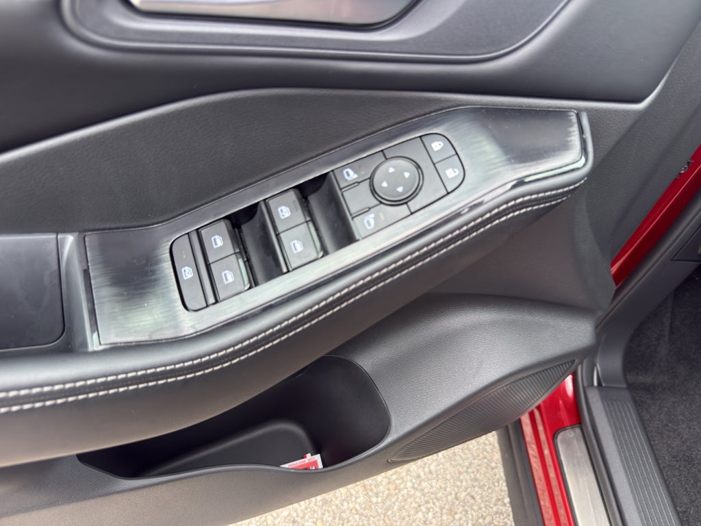 2026 Nissan Rogue 2026.5 AWD Dark Armor