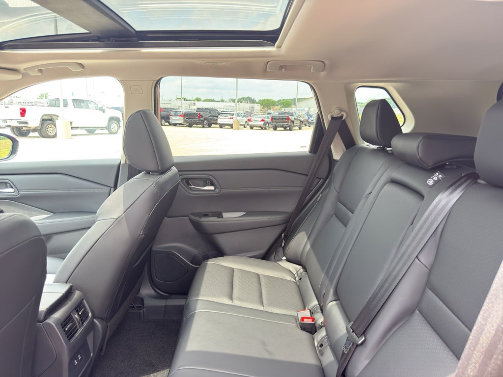 2026 Nissan Rogue 2026.5 AWD Dark Armor