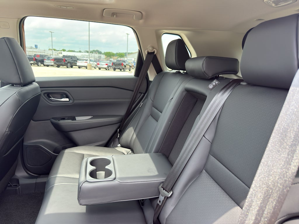 2026 Nissan Rogue 2026.5 AWD Dark Armor