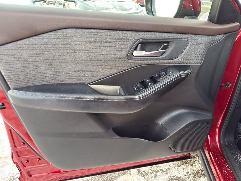 2023 Nissan Rogue AWD SV