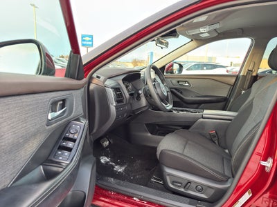 2023 Nissan Rogue AWD SV