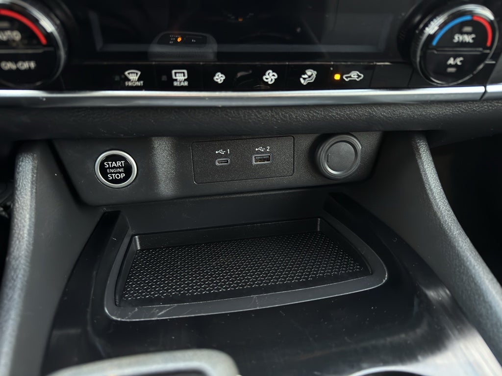 2023 Nissan Rogue AWD SV