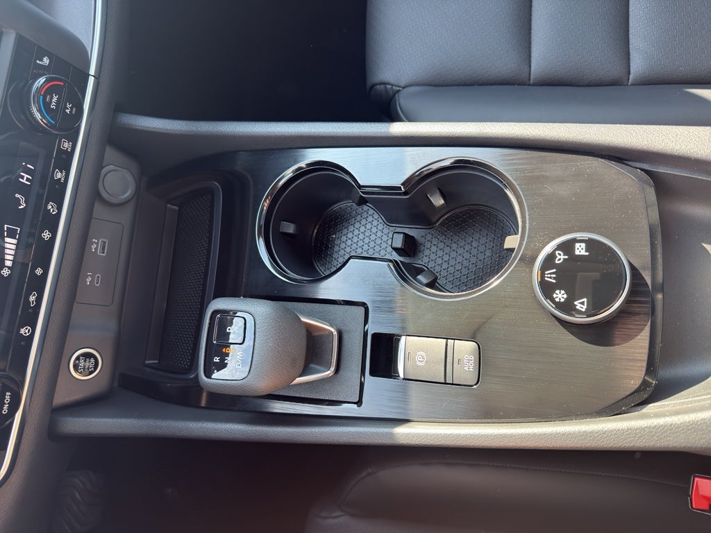 2023 Nissan Rogue AWD SV