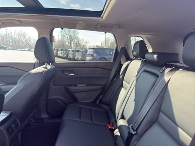 2023 Nissan Rogue AWD SV