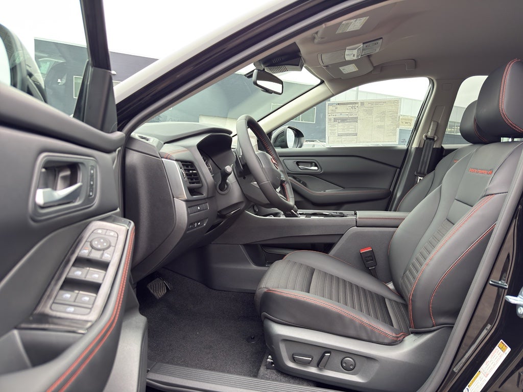 2026 Nissan Rogue 2026.5 AWD Rock Creek