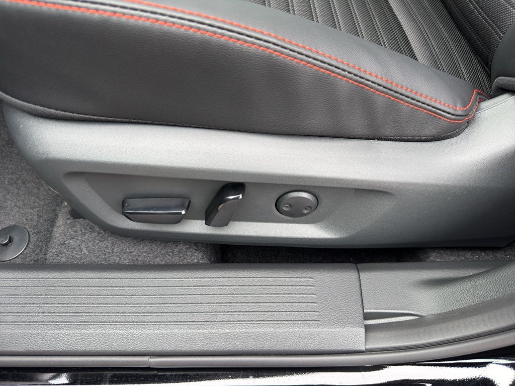 2026 Nissan Rogue 2026.5 AWD Rock Creek